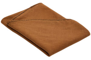 Kave Home Hnědý ubrus Sanpola 150 cm